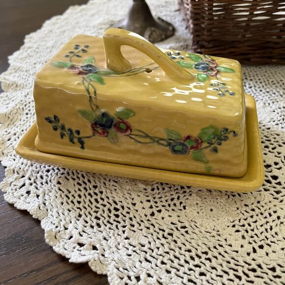 Vintage Cheese or Butter Cloche Covered Dish Japan Pottery - Picture 2 of 10